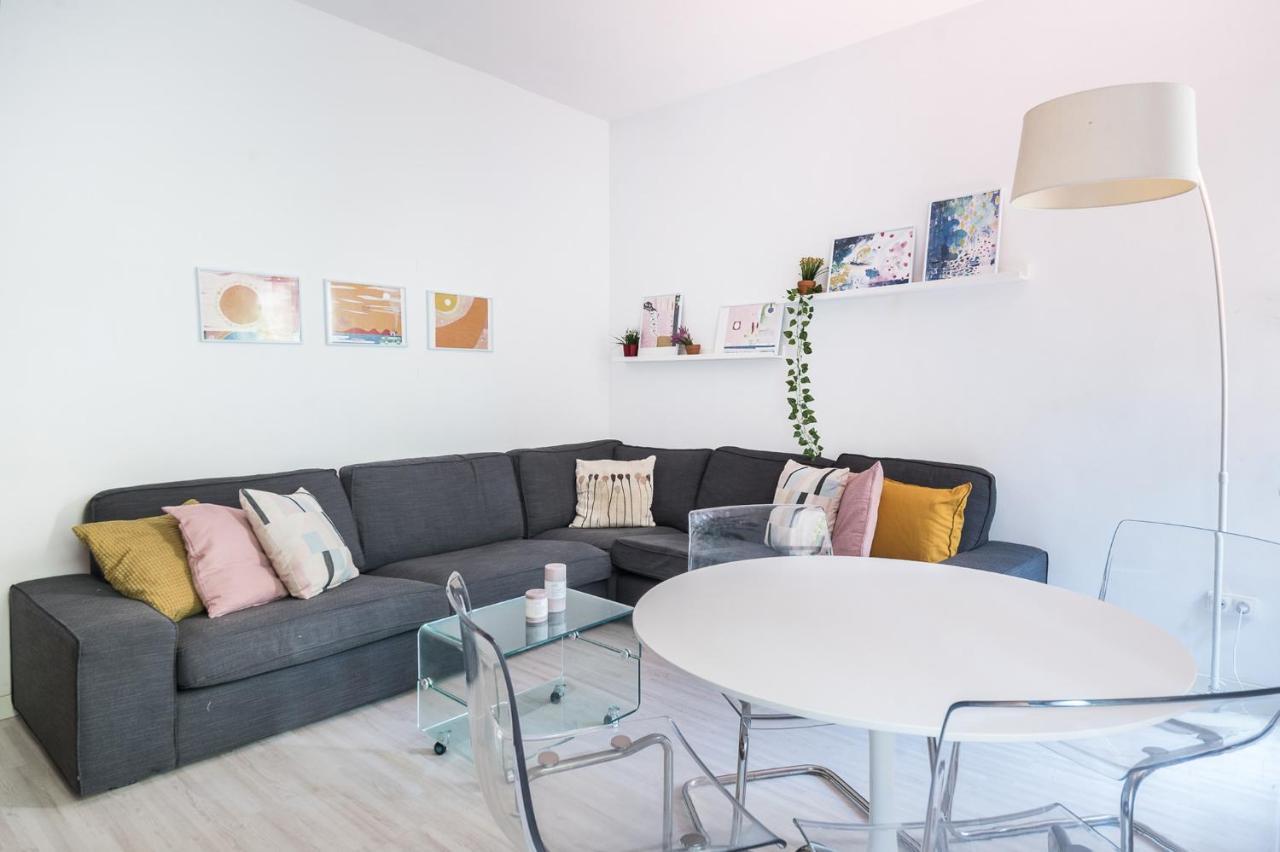 Spacious 3 Bed Apt In The Heart Of Sant Antoni Барселона Екстер'єр фото