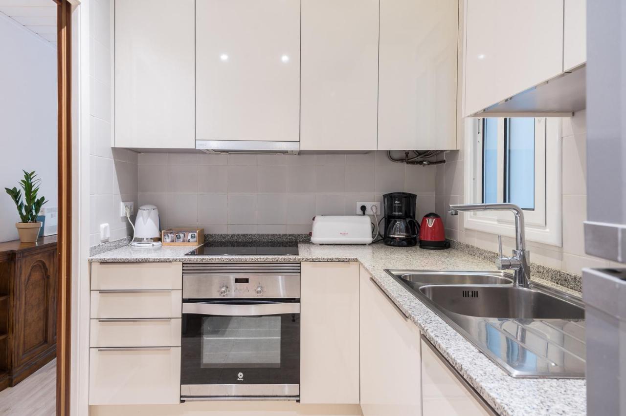 Spacious 3 Bed Apt In The Heart Of Sant Antoni Барселона Екстер'єр фото