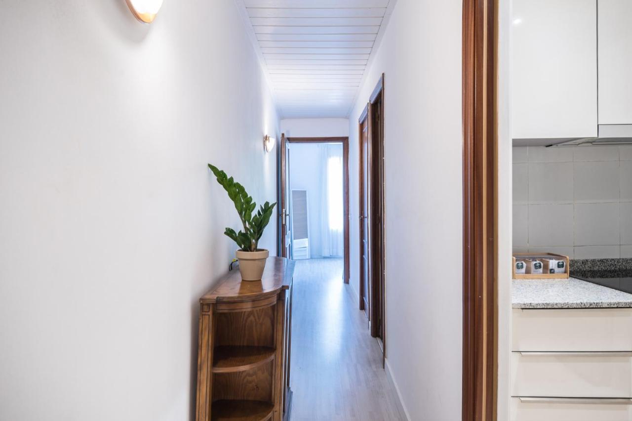 Spacious 3 Bed Apt In The Heart Of Sant Antoni Барселона Екстер'єр фото