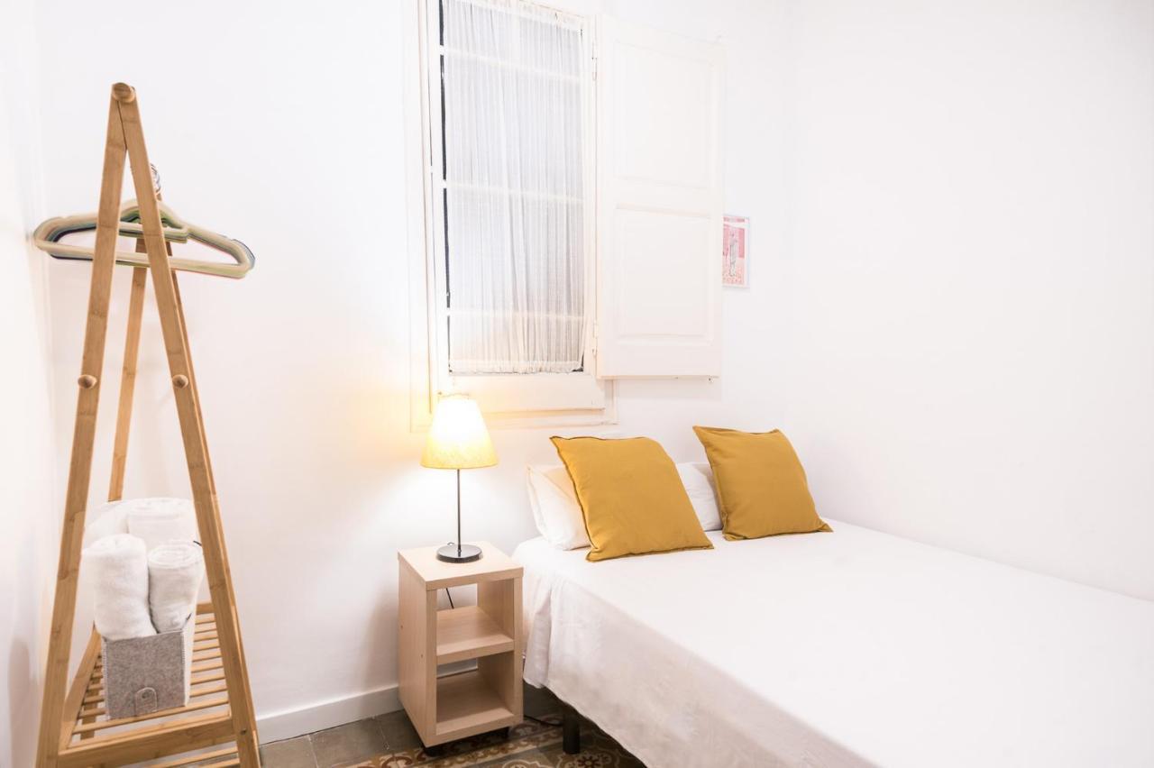 Spacious 3 Bed Apt In The Heart Of Sant Antoni Барселона Екстер'єр фото
