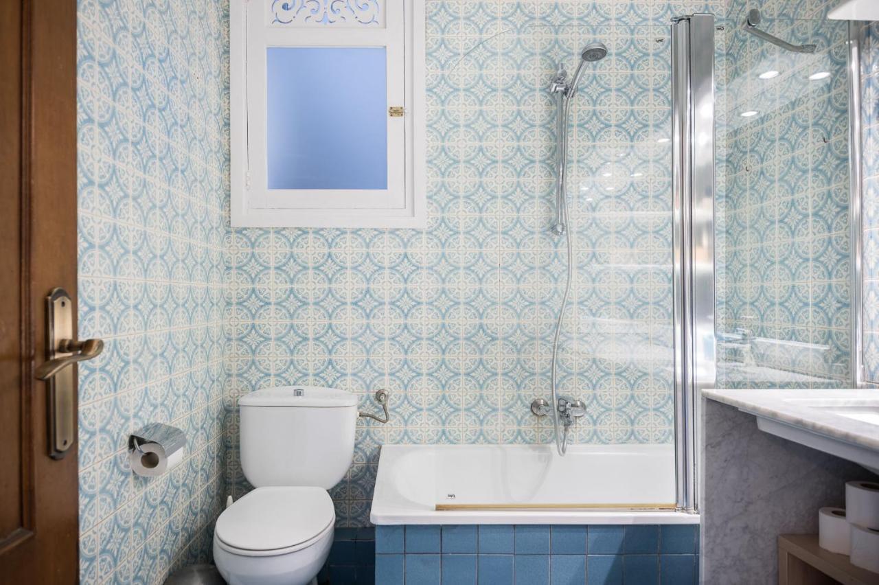 Spacious 3 Bed Apt In The Heart Of Sant Antoni Барселона Екстер'єр фото